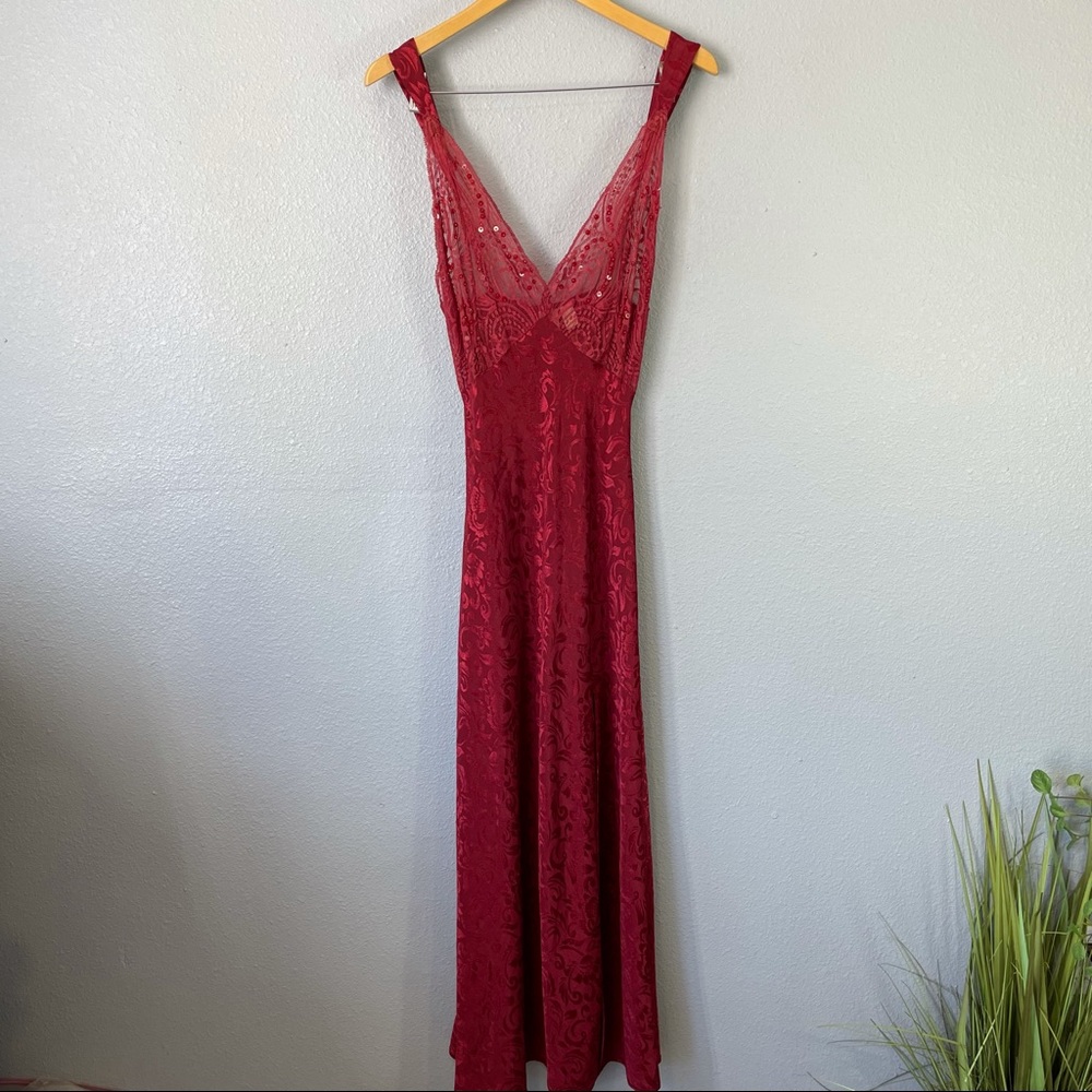 Vintage Victoria’s Secret embellished lace slip size small